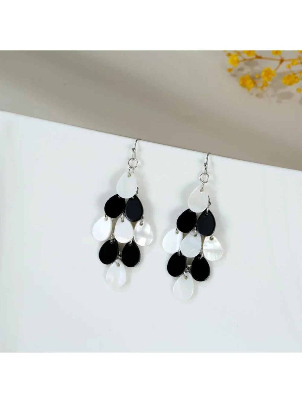 Women White And Black Rhombic Drop Statement Summer Beach Cluster Dangle Earring